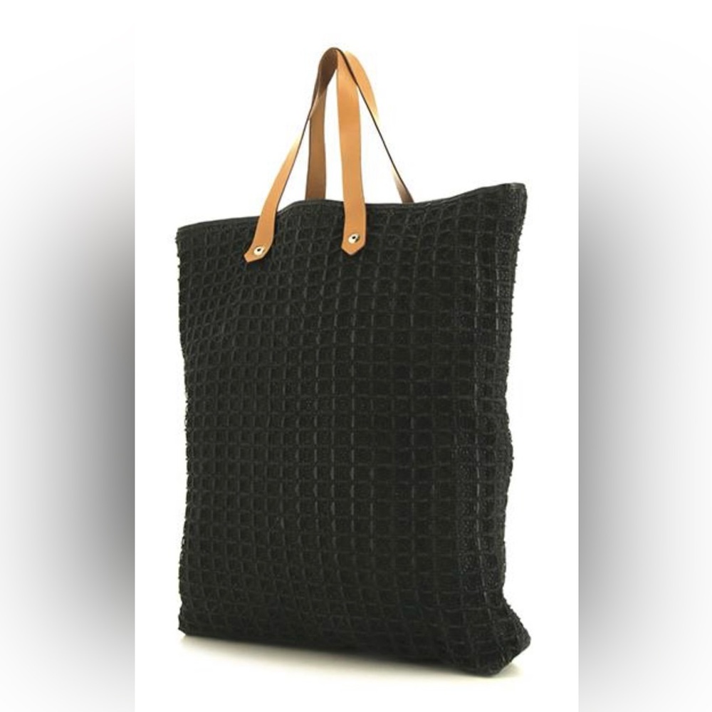 Hermès Shopper Tote in Black Braided Leather - Picture 2 of 12